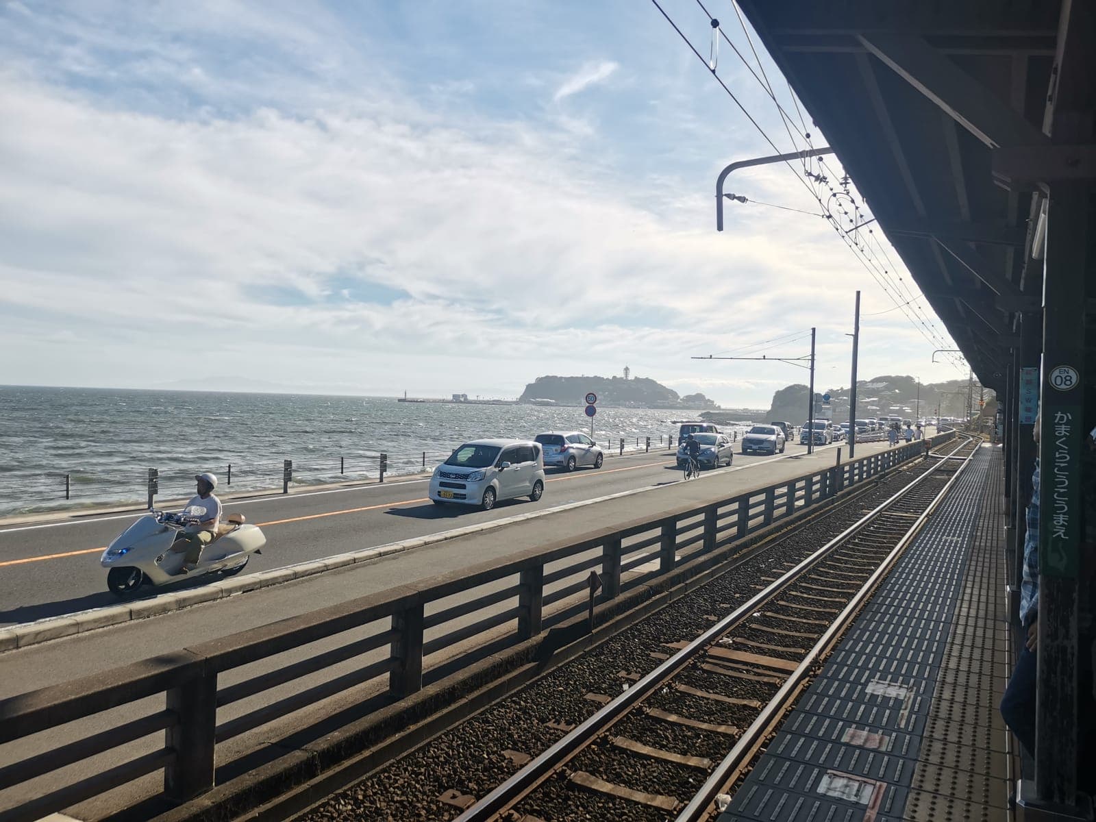 The Enoden runs right along the sea.