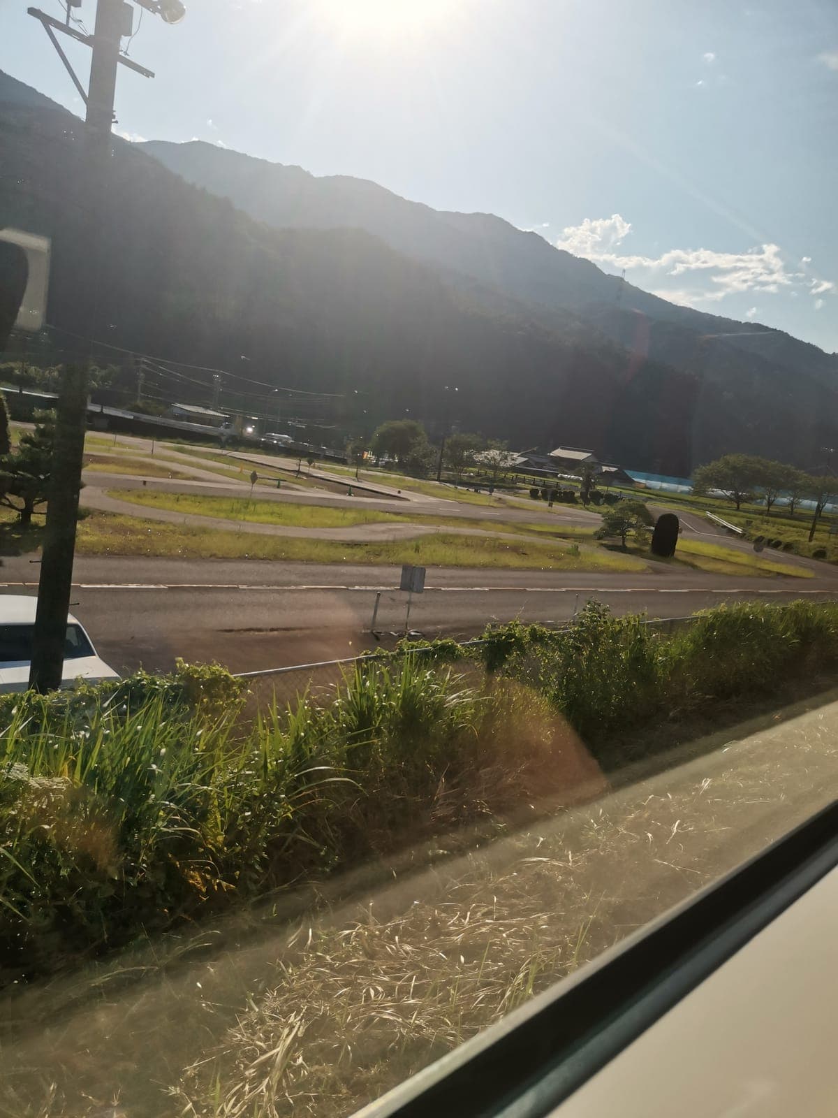 Somewhere past Gero, along the Hida river.