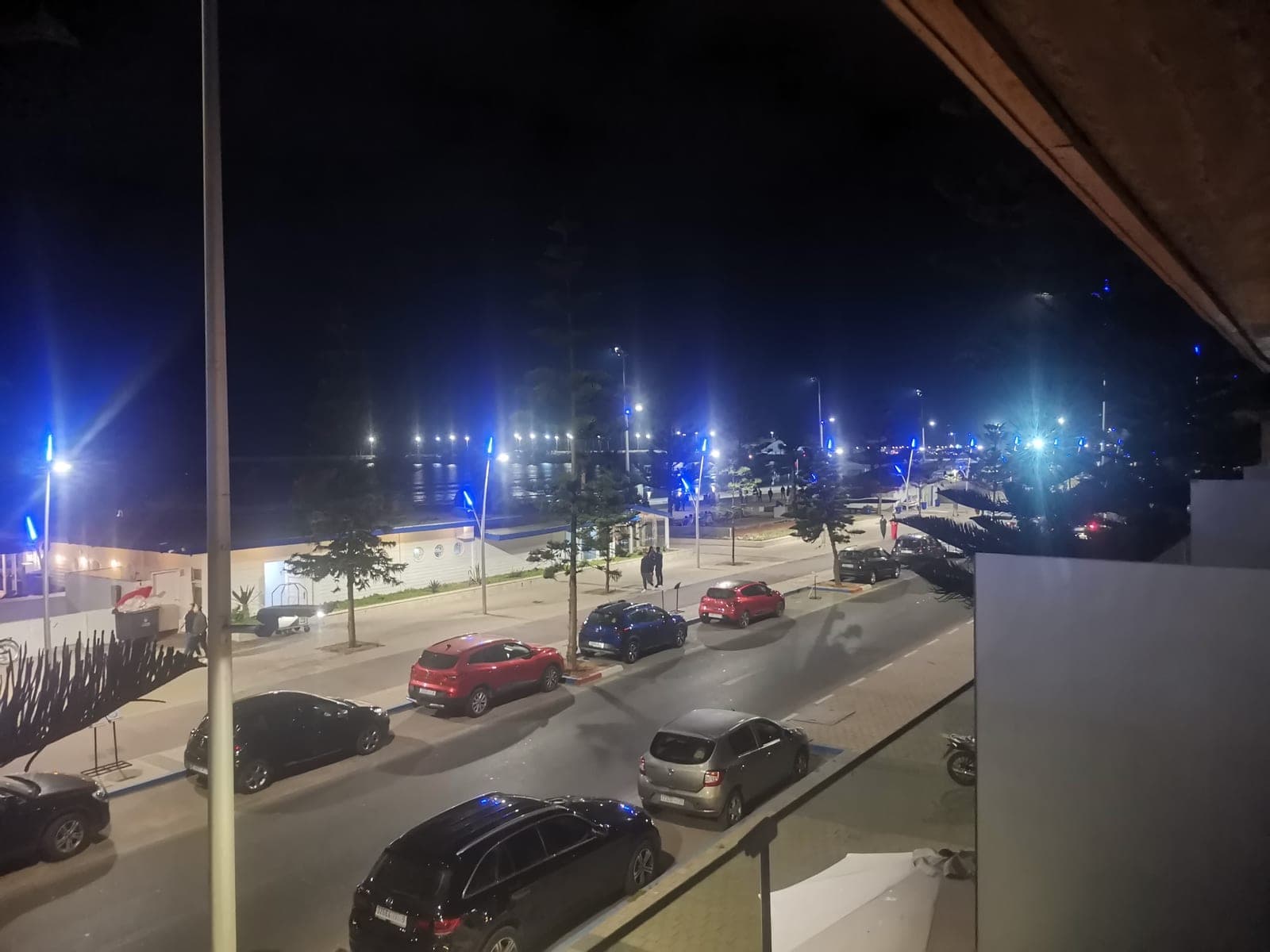 10:27 pm. Same balcony, at night.