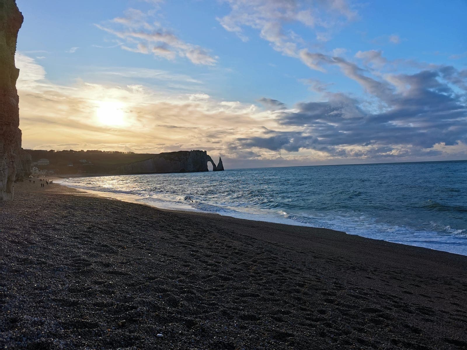 3:41 pm. Back down on the beach, facing the sun.