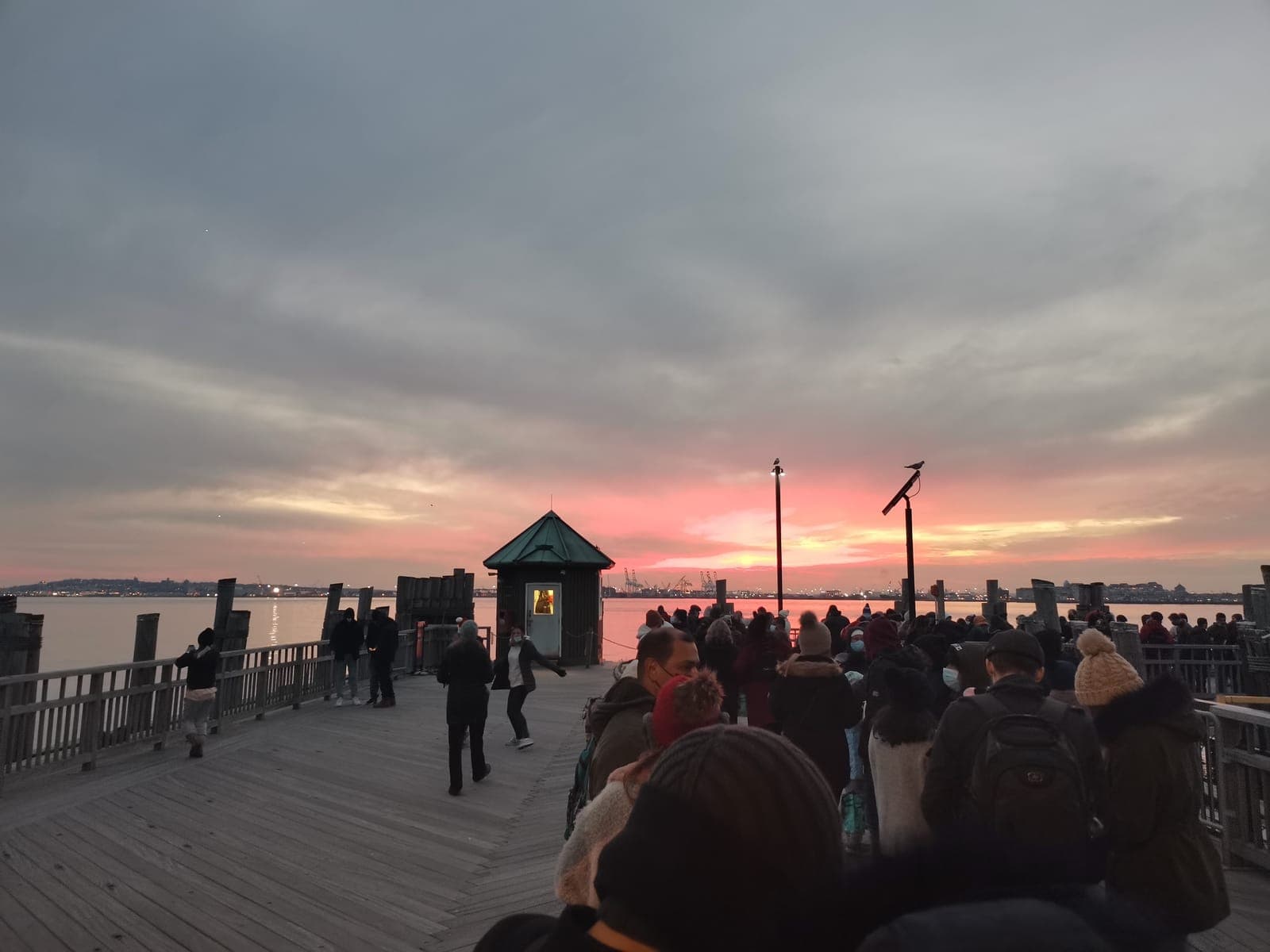 4:42 pm, sunset over the harbour.