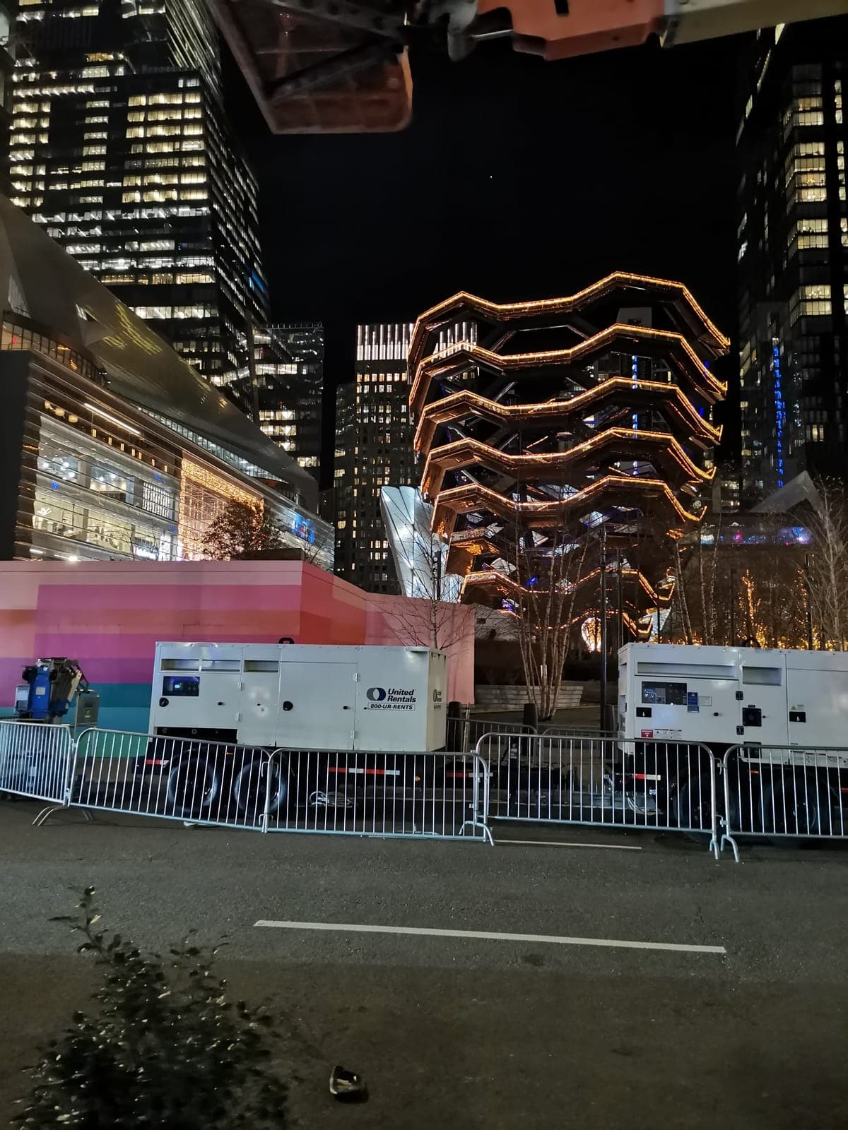 5:54 pm, the Vessel. Then the view from underneath.